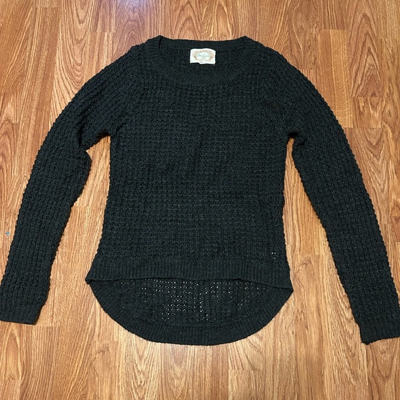 Grey Sweater - Picture 1 of 2